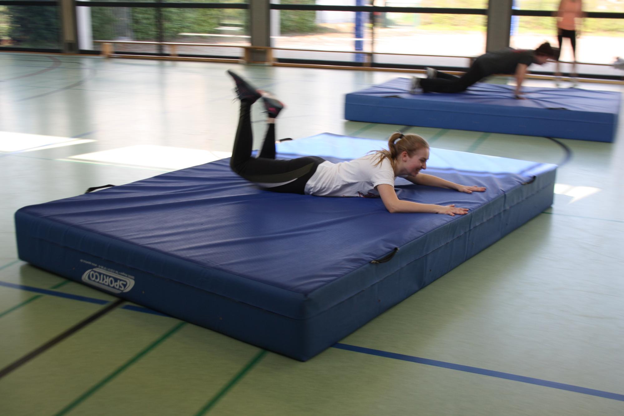 Mattenrutschen beim Sportfest 2019